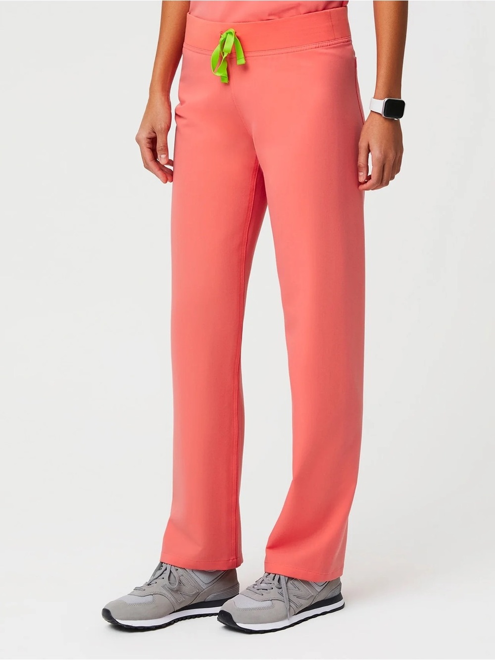 Figs women’s Livingston scrub pants